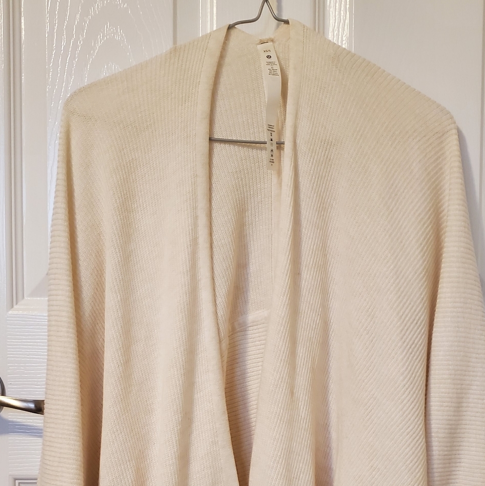 Lulu lemon cardigan